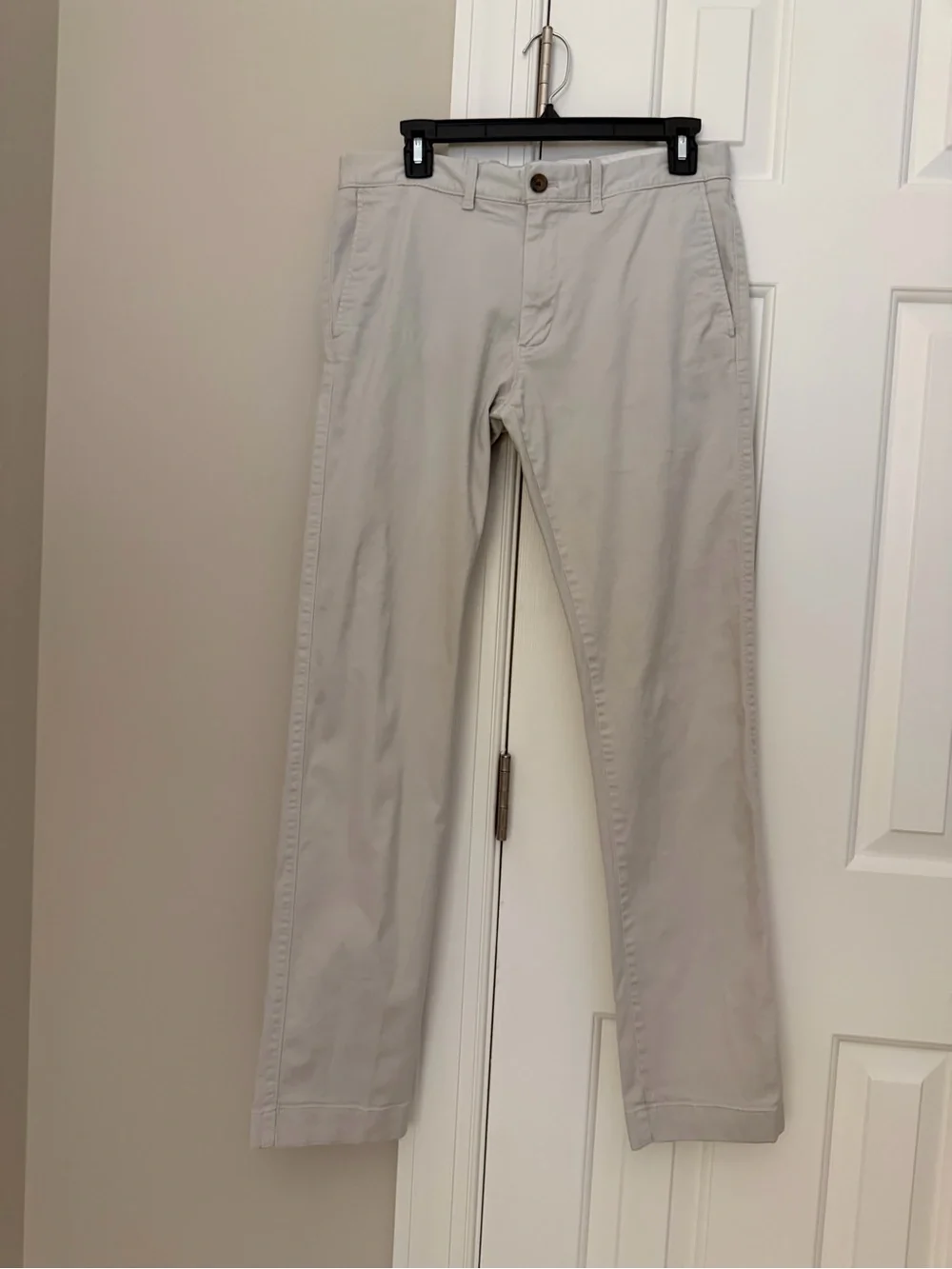 Classic Men's Straight Chino Pants - Light Khakis